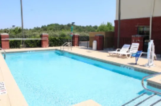 Comfort Inn & Suites Fultondale Gardendale I-65 Hotels in Fultondale