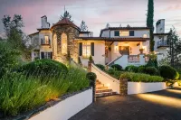 Château du Sureau Hotel a Oakhurst