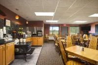 Super 8 by Wyndham Eveleth Hotels in Mountain Iron