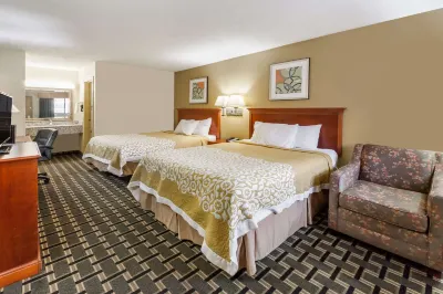 Days Inn by Wyndham Kent - Akron, Ohio Hôtels à : Kent