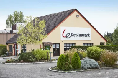 Campanile Strasbourg Sud - Illkirch Geispolsheim Hôtels à proximité de : Decathlon Strasbourg Geispolsheim