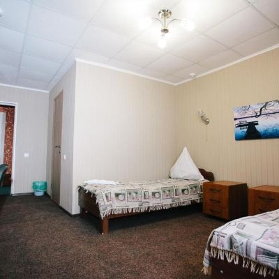 Standard Room with 2 Twin Beds