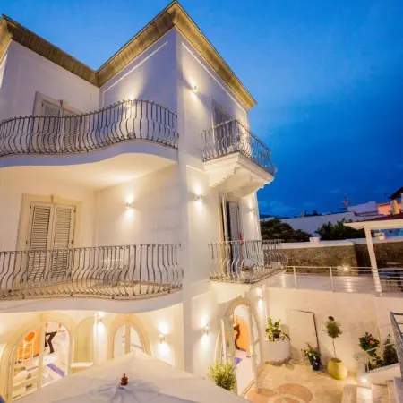 Odysseus Hotel
