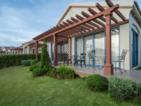 เซนทารามิราจรีสอร์ตมุยเน่ โรงแรมในฟานเที้ยต