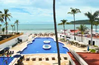 Sunvivia by Fiesta Americana Mazatlán - piscine