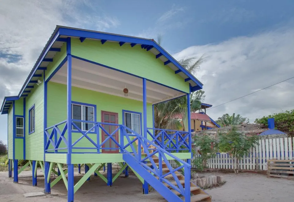 Kismet Inn - Housity