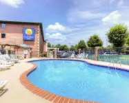 Comfort Inn Matthews / Charlotte Hotels in Matthews