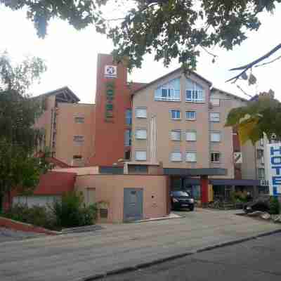 Adonis Gapotel Hotel Exterior