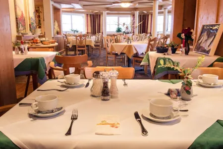 Alpin Panoramahotel Lärchenhof