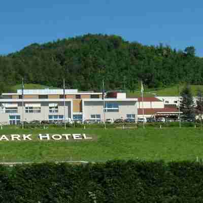 Admiral Park Hotel Hotel Exterior