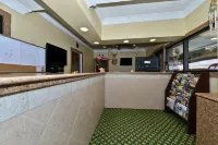Savannah Inn and Suites Savannah Port Area Hôtels à : Port Wentworth
