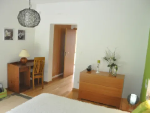 Paradise is Real at Vale Martinho Zen ヴィミエイロのホテル