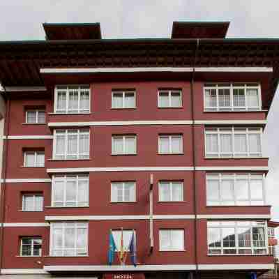 Hotel Naranjo de Bulnes Hotel Exterior