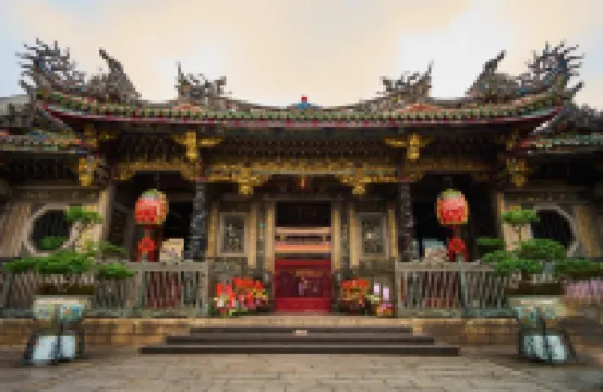 Longshan Hotel