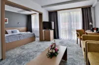 LH Parkhotel Hluboka Nad Vltavou Congress & Wellness Hotels near Jihočeská zoologická zahrada Hluboká nad Vltavou