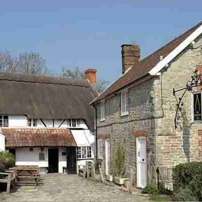 Compasses Inn Hotel Exterior