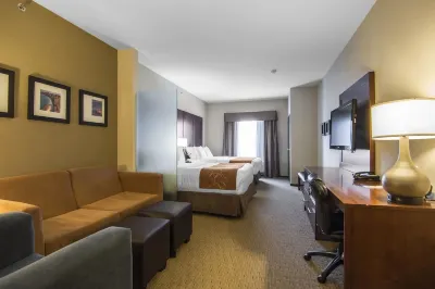 Comfort Suites
