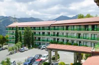 Rodon Hotel and Resort - bar