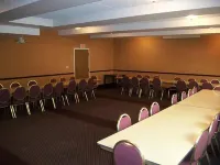 Lexington Inn & Suites NW Chicago Elgin Hotels in West Dundee