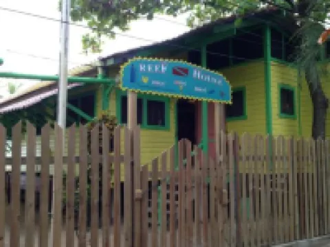 礁石度假村 酒店