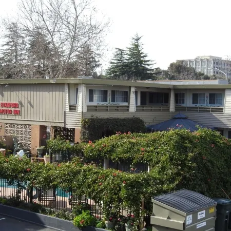 Stanford Motor Inn