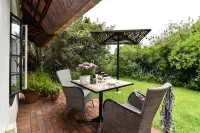 Random Harvest Country Cottages Hotels in West Rand