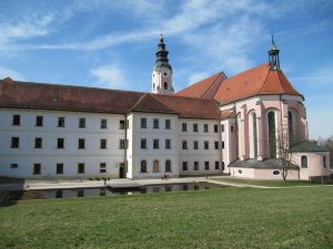 Hotel-Restaurant-Metzgerei Mayerhofer