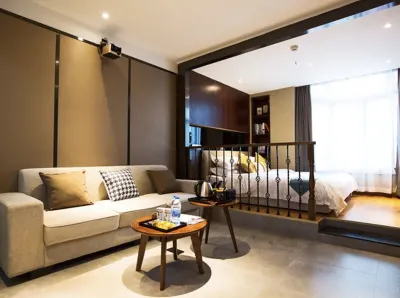 Shiguang Manbu Movie Theme Hotel (Luzhou Shuijinggou)