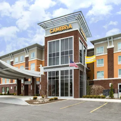 Wyndham Avon Hoteles cerca de Centro Comercial Crocker Park