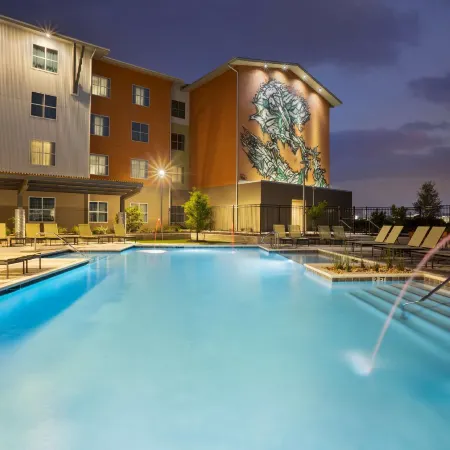 Homewood Suites by Hilton TechRidge Parmer @ I-35
