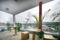 RedDoorz Plus Syariah @ Pentadio Gorontalo Hotels in Telaga Biru