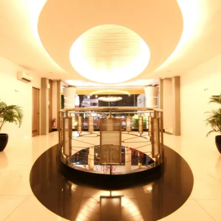 MyHotel Отели рядом с достопримечательностью «Магазин LTC Glodok»