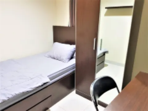 Aloha Guest House - 1 Male Only