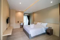 La Route Residence Pattaya Hotel in zona Hello Van Gogh