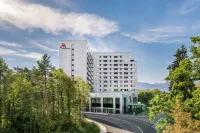 Geneva Marriott Hotel Các khách sạn gần Synchrocyclotron