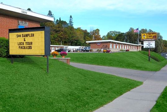 3. 버짓 호스트 크..