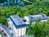 Hotel Continental Balneario de Panticosa - parcheggio
