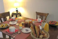 La Haute Flourie - Bed and Breakfast -Chambres d'hôtes Hotels in La Richardais