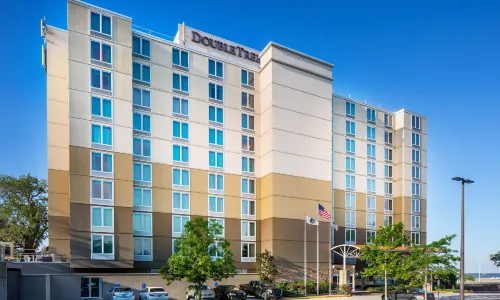 DoubleTree by Hilton Biloxi