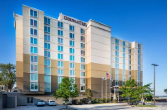 DoubleTree by Hilton Biloxi