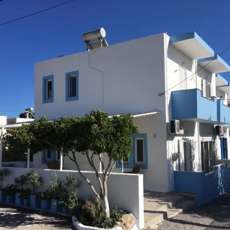 Helios Studios & Apartments