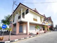 T'Lodge Hotels in Kampung Raja