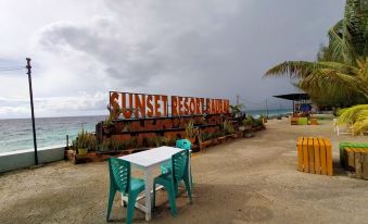 Sunset Resort Bau Bau