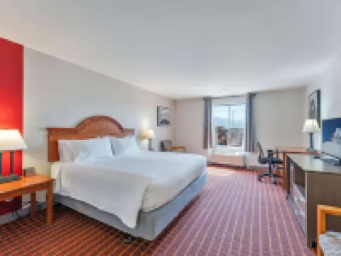 รามาดา โดย วินดัม ริชฟิลด์ UT I-70 โรงแรมในริชฟิลด์