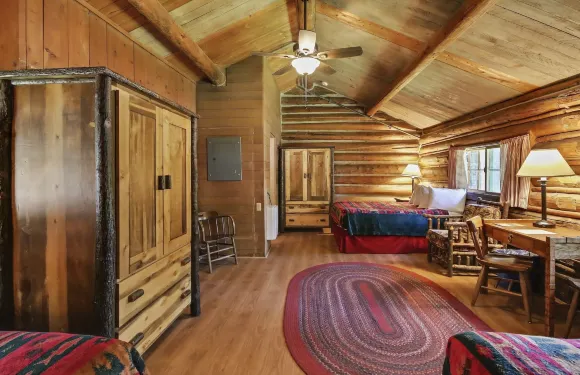 科爾特灣村酒店