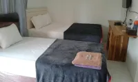Villa Tenjo Gunung Hotels in Ciemas