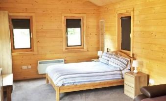 Forest Edge Motel