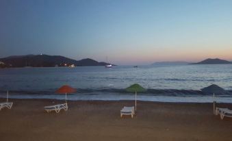 Deniz Otel