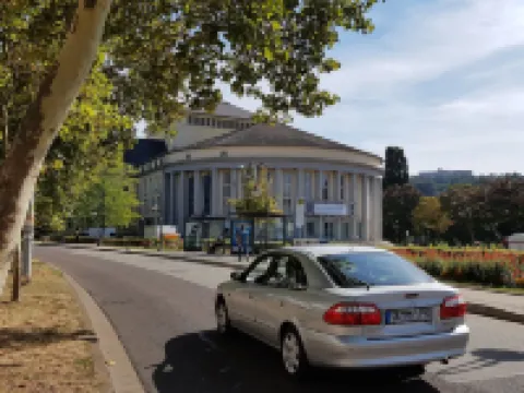 เนาวีเซอร์อพาร์ทเมนท์ โรงแรมในซาร์บรึคเคิน