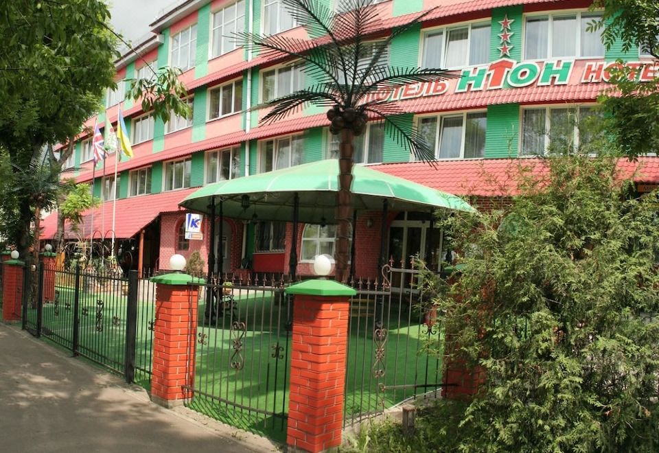 hotel overview picture